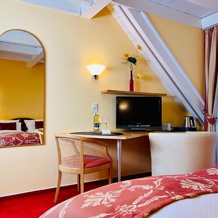 Hotel Im Winkel Appartements Und Zimmer Langenargen Luaran gambar